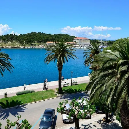 Mare Apartment *